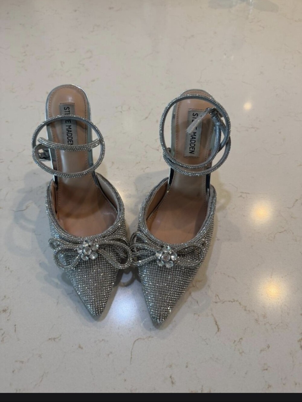 Steve Madden Rhinestone Elegant Mid Heals Size 8